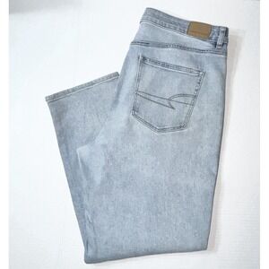 American Eagle Jeans Women's 14S Mom Straight Jean Western Beachy Coastal